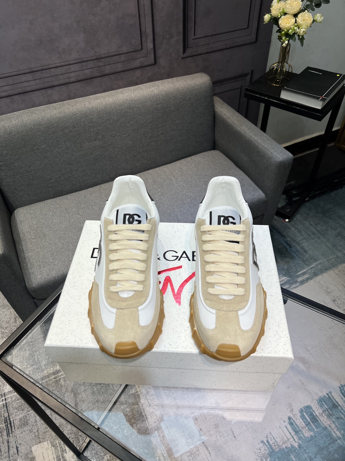olce & Gabbana shoe